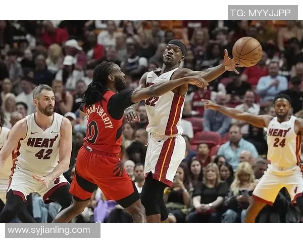 76人对决热火季后赛首战精彩回顾与战术分析 76人对决热火季后赛首战精彩回顾与战术分析