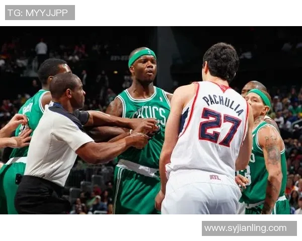 亚特兰大老鹰与马刺的激烈对决谁能在NBA赛场上笑到最后 亚特兰大老鹰与马刺的激烈对决谁能在NBA赛场上笑到最后