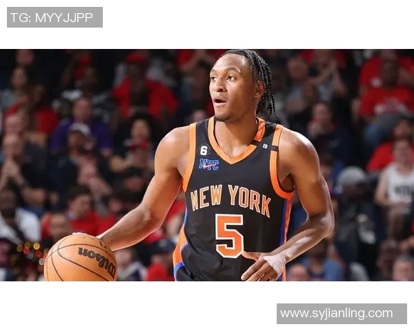 伊曼纽尔奎克利:篮球场上的闪耀新星与未来之路 伊曼纽尔奎克利:篮球场上的闪耀新星与未来之路