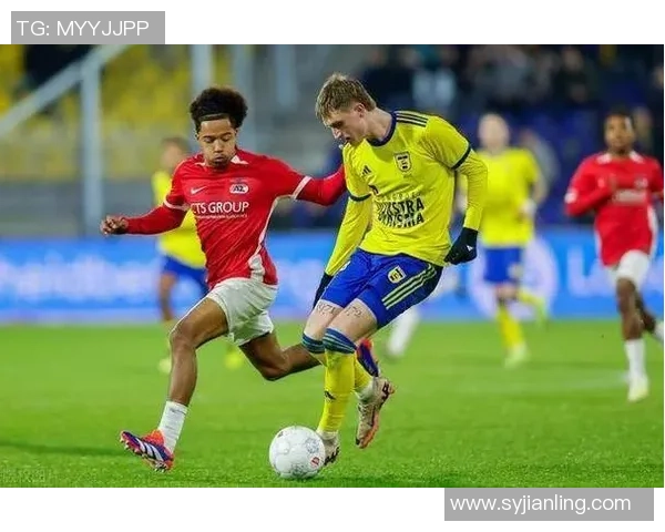 坎布尔主场迎战登博思期待精彩对决双方争夺宝贵积分的关键战役 坎布尔主场迎战登博思期待精彩对决双方争夺宝贵积分的关键战役