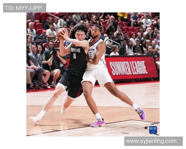 开拓者与魔术激战正酣谁能在NBA赛场上笑到最后